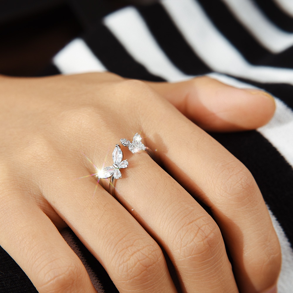 Hadiah Yang Indah Elegan Cincin Jari Cincin Pesta Cincin Bertatahkan Zirkon Minimalis Sederhana Korea Mengkilap Lucu Kristal Kupu-Kupu Wanita Perempuan Pernikahan Fashion Perhiasan Adjustable Open