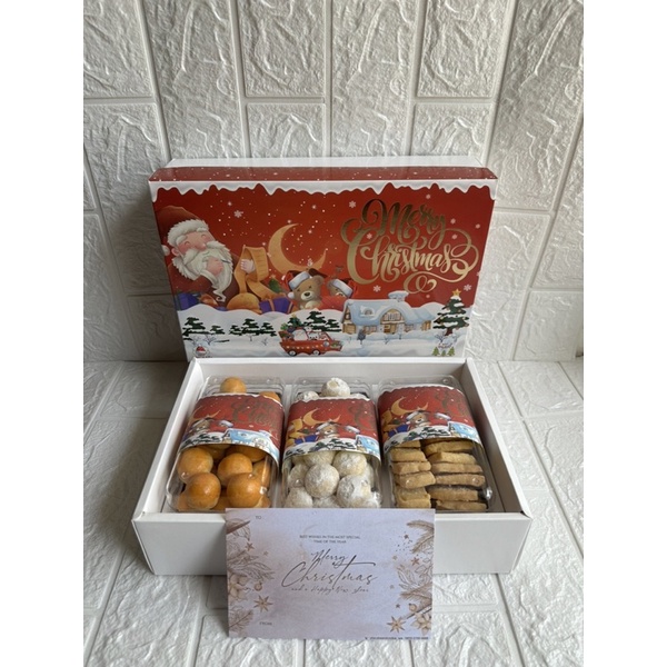 

Hampers Natal / Hampers Kue Kering Natal / Christmas Hampers 3