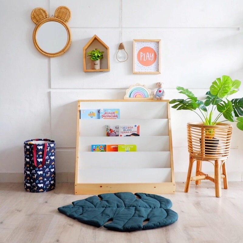 rak buku anak montessori