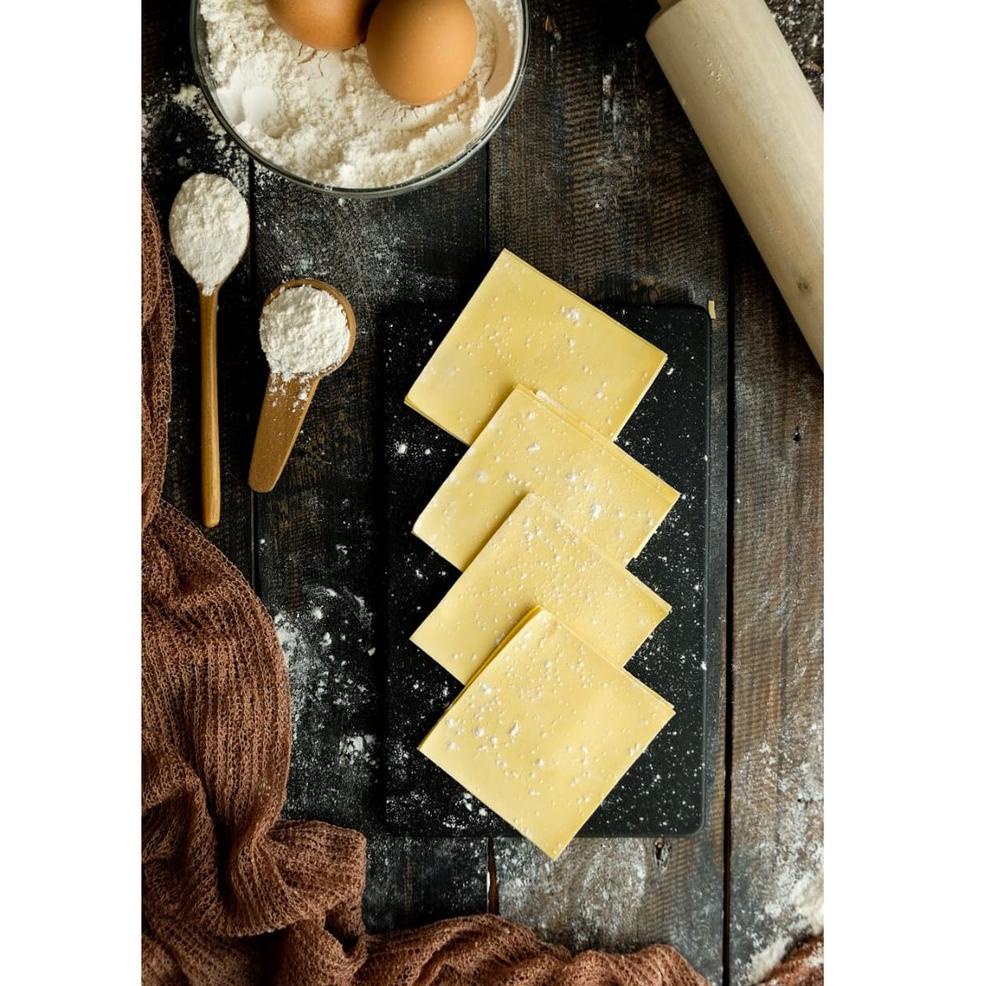 

↛ Kulit Pangsit (Putih dan Kuning) ✈