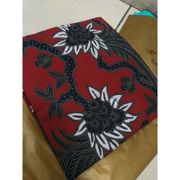 Kemeja Batik Lengan Pendek Merah Marron Seno