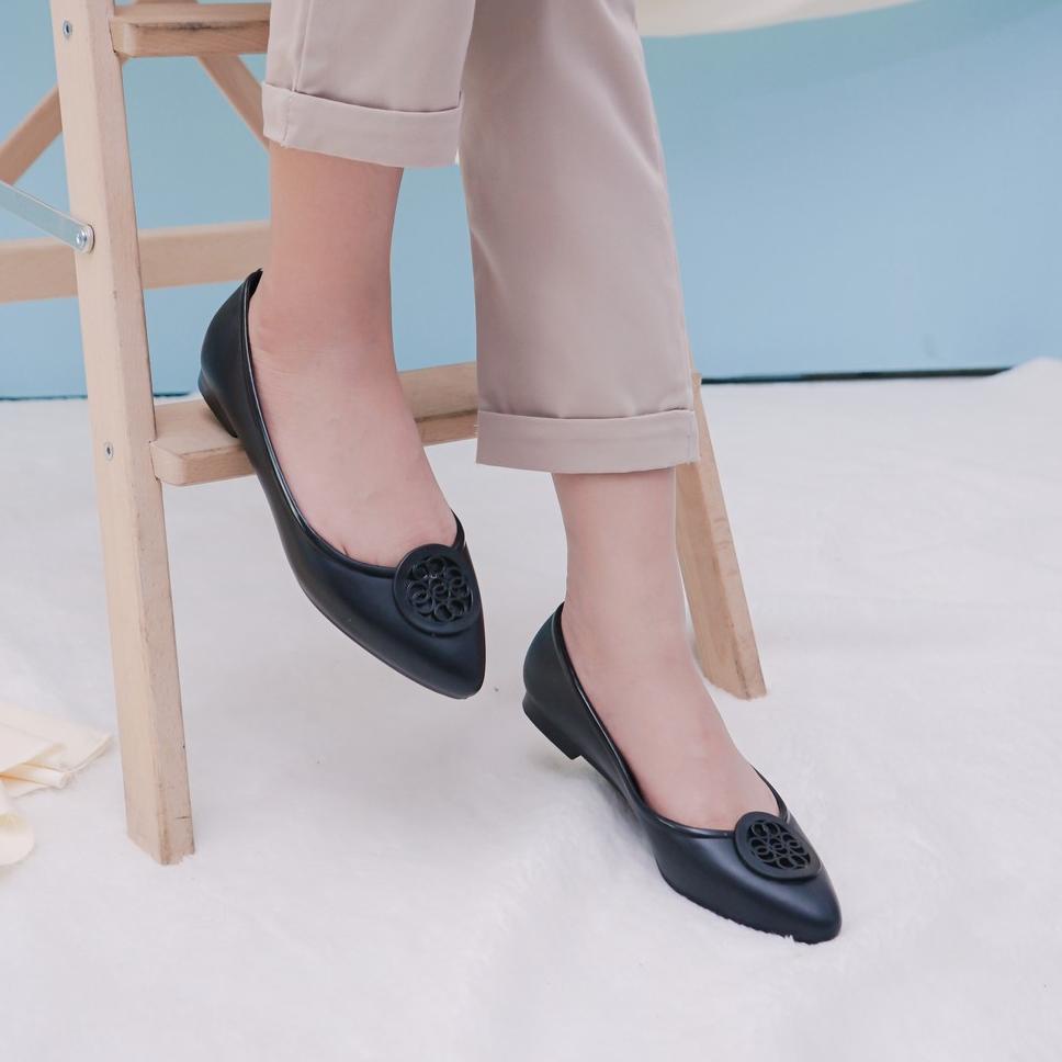 Termurah Sara Sara GUCCI Flat Shoes Jelly Wanita - Sepatu Jelly Wanita Trendy