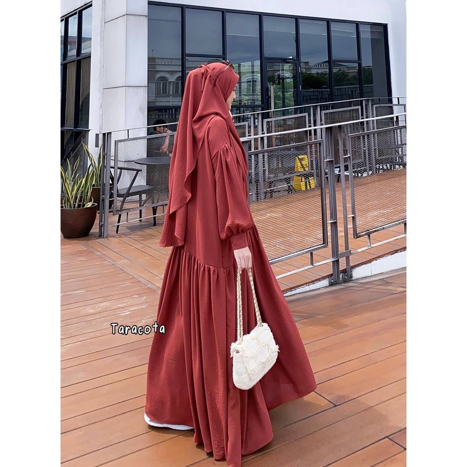 Humairah Setelan Gamis Abaya Syar'i Crinkle Airflow Premium Set Abaya Bergo Lengan Panjang Kancing Busui Baju Muslim Kekinian LD 120 cm