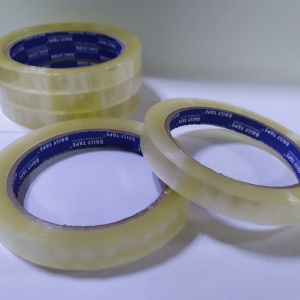 

Isolasi Daily Tape 12mm - 1/2 X 72 YARD