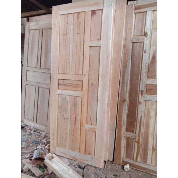 pintu kayu minimalis