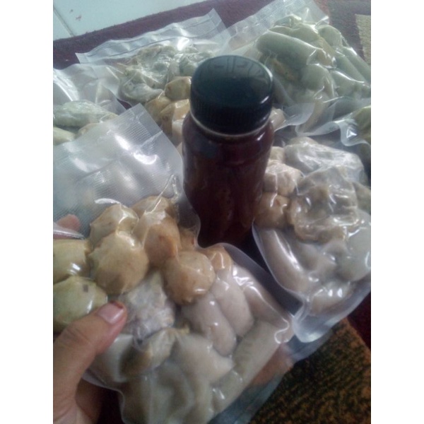 

pempek-ikan-campur-25pcs-1plastik