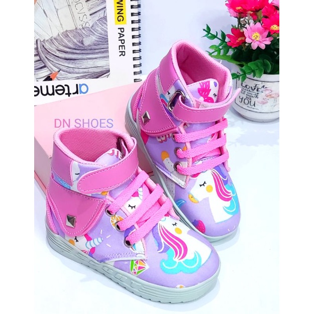 Sepatu Anak Perempuan Boots Anak Perempuan Sepatu Boot anak Sepatu Tali Anak Karakter Unicorn Ungu Cute