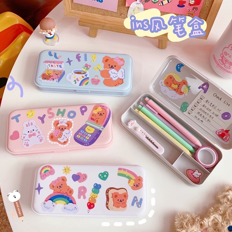 READY STOCK COD - STIKER GRATIS TEMPAT PENSIL POLOS WARNA PASTEL KOTAK ALAT TULIS AESTHETIC DEKORASI KARAKTER KARTUN ANAK PEREMPUAN LUCU KAWAII BUJO JURNAL GAYA REMAJA SEKOLAH CEWEK KOREA BAHAN PLASTIK MINIMALIS FANCY MURAH VIRAL CANTIK PUTIH SEKAT KLIK