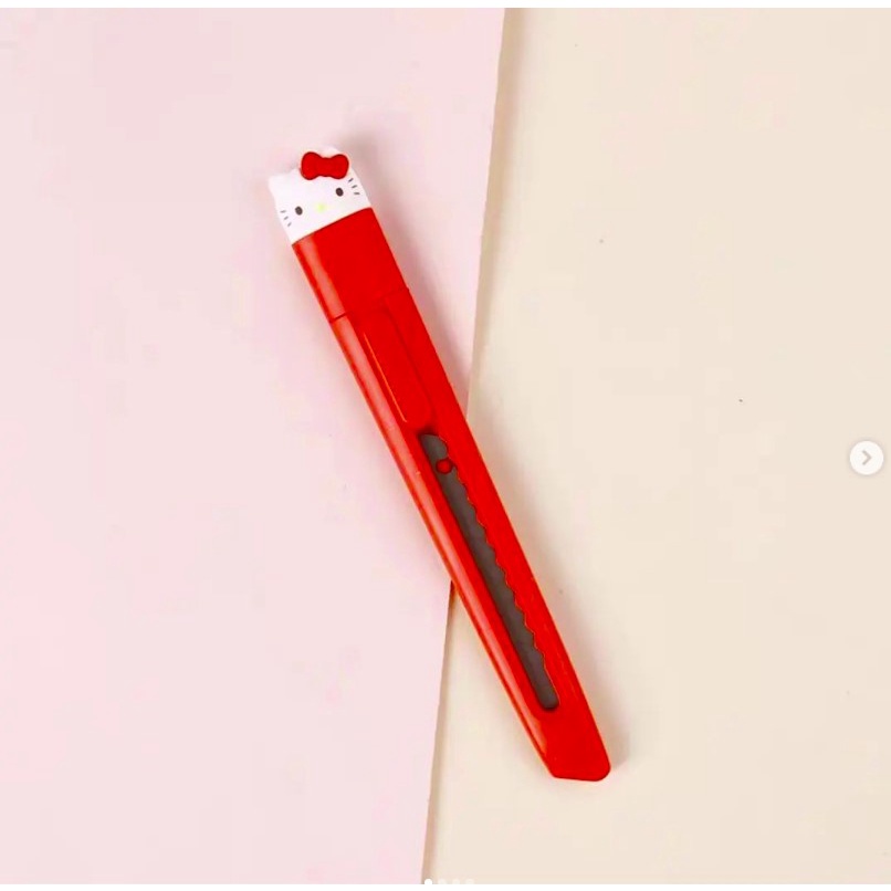 

Cutter ori uk 15x2 cm hello kitty PINK DAN RED