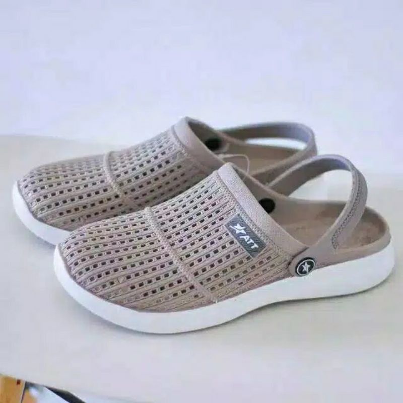 Sendal Karet Bustong Wanita/Sendal Sepatu wanita karet att WARNA RANDOM