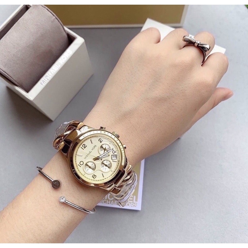 MK3131 MK3199 Runway Twist Gold Rosegold Stainless steel rantai kepang Jam Tangan Wanita