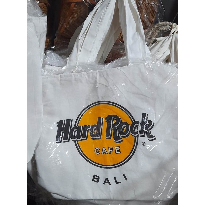 Tas panggul Mama blacu khas bali