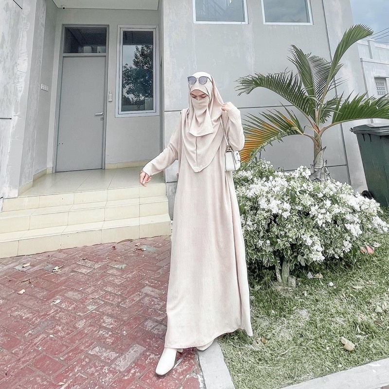 Yaumi Abaya - lose Abaya Umroh Haji (3 in 1 Abaya+hijab+cadar)