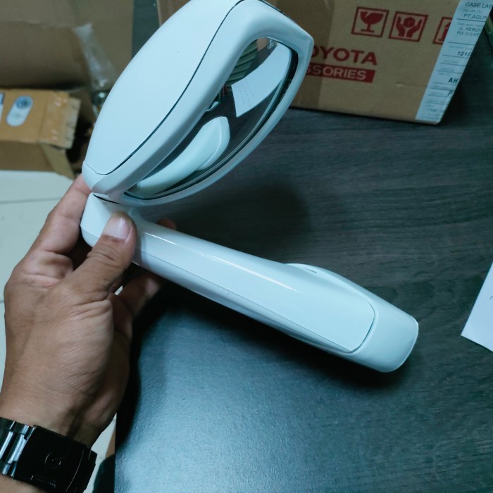 spion kap mesin Fortuner 2012-2015 original