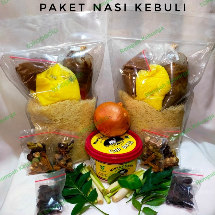 

Paket nasi kebuli 1kg bumbu kebuli & beras basmati arab siap masak