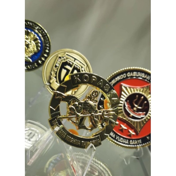 EMBLEM BARET KOPASKA