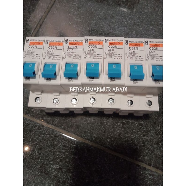 MCB BIRU MULTI 9 MERLIN GERIN 2 4 6 10 16 AMPER PLN