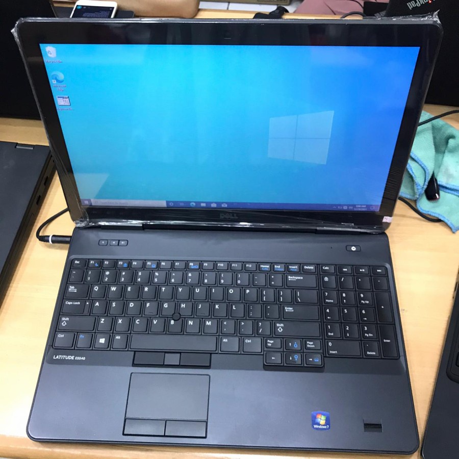 Laptop Dell Latitude E5540 ci7 Generasi 4TH SALE!!