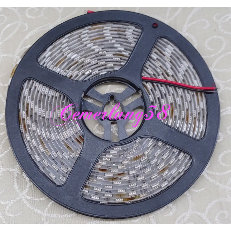 LED Strip Flexible 5050 24V Merah 300 LED/Roll WaterProof IP44