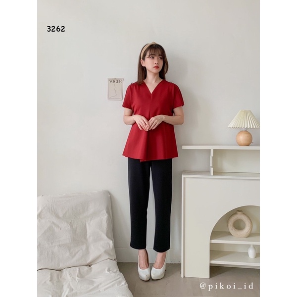 Atasan wanita merah imlek / baju natal v neck merah / blouse wanita lengan pendek merah / 3262