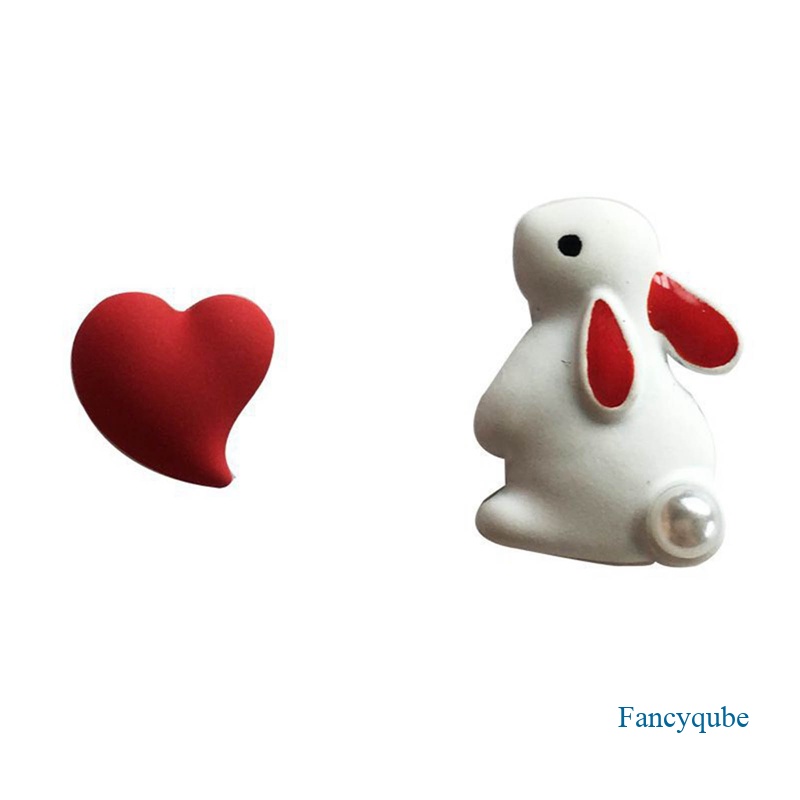 Cute Fairy Tales Animal Rabbit Pearl Stud Earrings Gadis Manis Wanita Asimetris Cinta Hati Telinga Studs Perhiasan