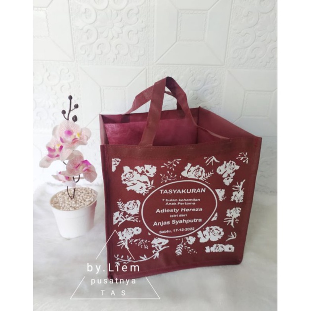 

Tas Sablon Aqiqah Kematian Kehamilan Kelahiran Ulang Tahun Tahlilan Hajatan Hantaran Goodiebag Unik Kekinian