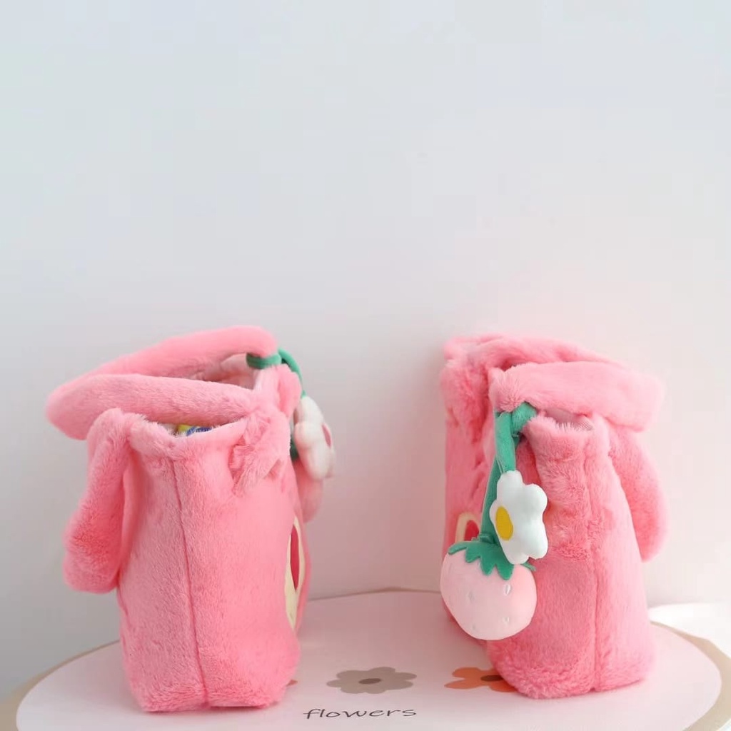 Tas Tote Lotso Wangi Starwberry Bahan Plush