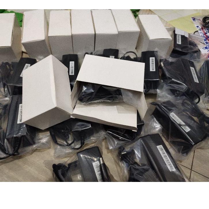 New Products ADAPTOR ADAPTER CHARGER CASAN TV LG MONITOR LG LAYAR LG 19V-0.8A PLUG IN ORIGINAL LG AS