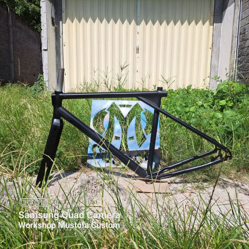 Frame Sepeda Gravel Custom Bahan Hiten Steel