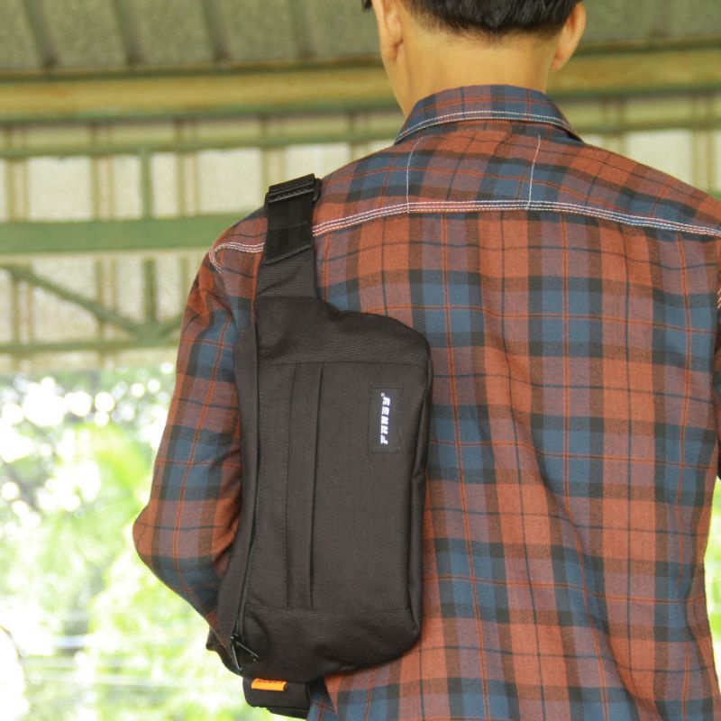 Waistbag pria wanita waterproof Fansy Axelle