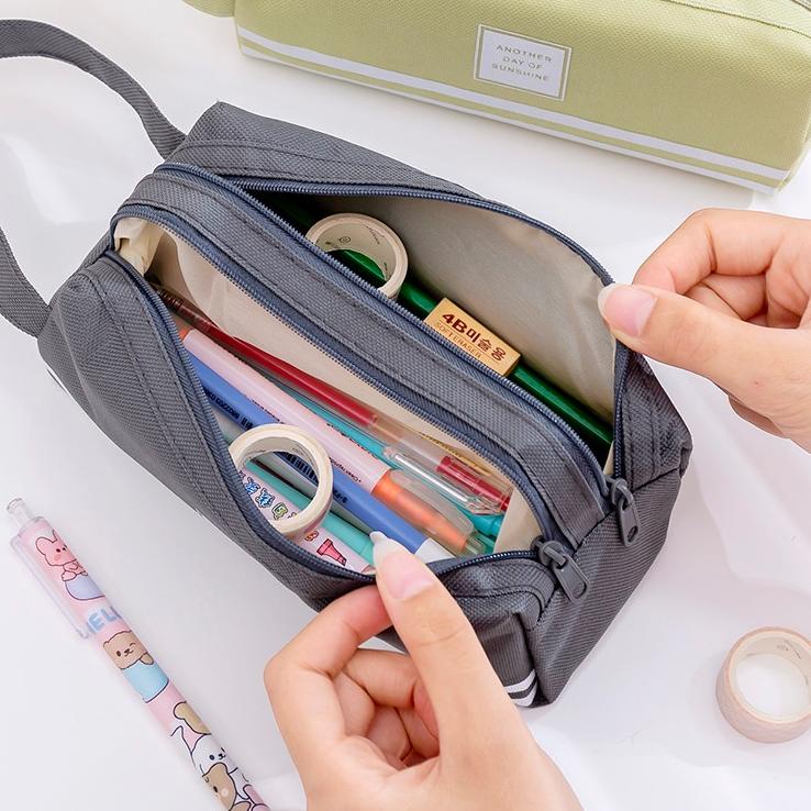 

[KODE PRODUK TQHKC6133] Tempat Pensil POUCH PEN Tempat PULPEN MOTIF JOURNEY