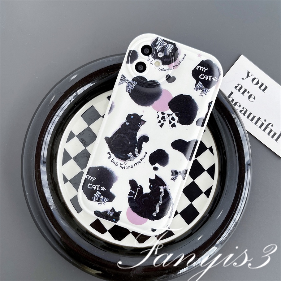 Compatible For iPhone 14 13 12 11 Pro Max X XR Xs Max 8 7 6 6s Plus SE 2020 Kompatibel Untuk Sweet Cherry Black Cat Phone Case TPU Soft Cover Pelindung