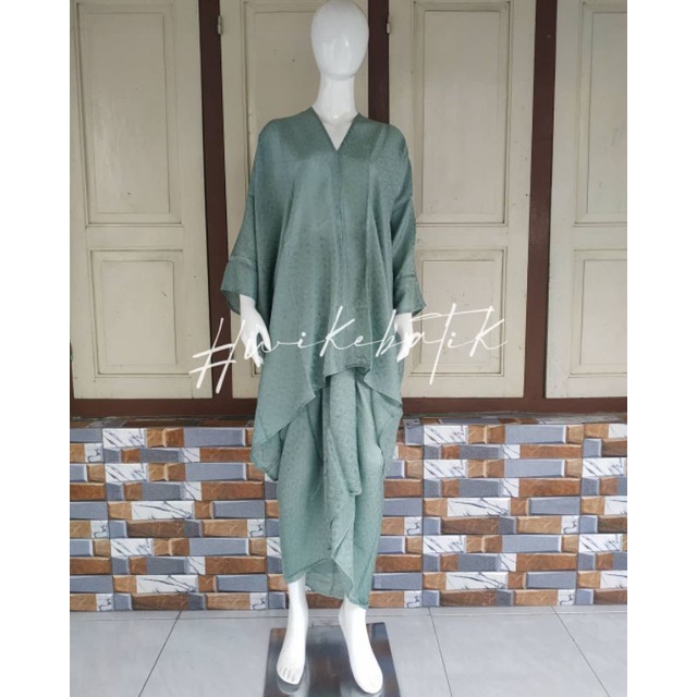 BATIK TRUSMI | KAFTAN BLOUSE BLUS ARUMI VISCOSE POLOS V-NECK