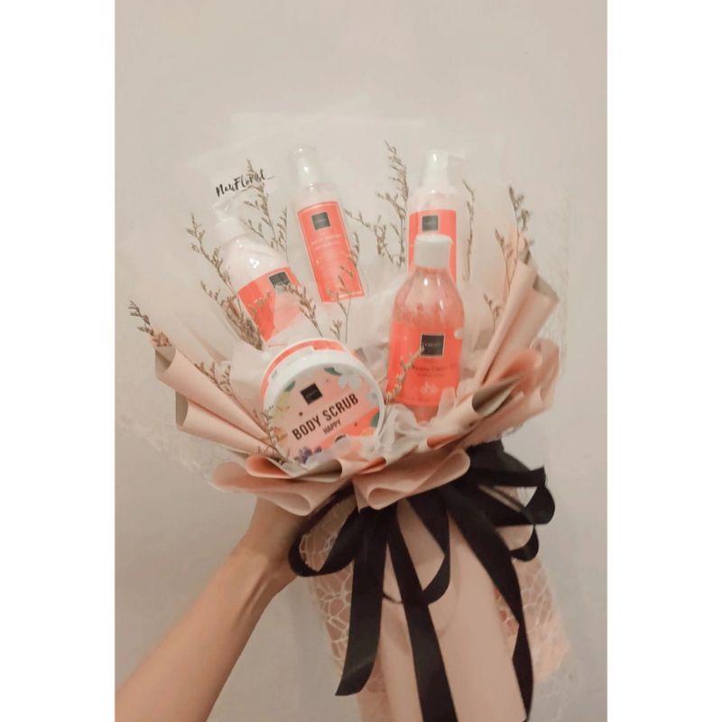 

BUKET SKINCARE SCARLETT BODY CARE HAPPY (KHUSUS INSTAN) HANYA SEKITAR BOGOR DEPOK