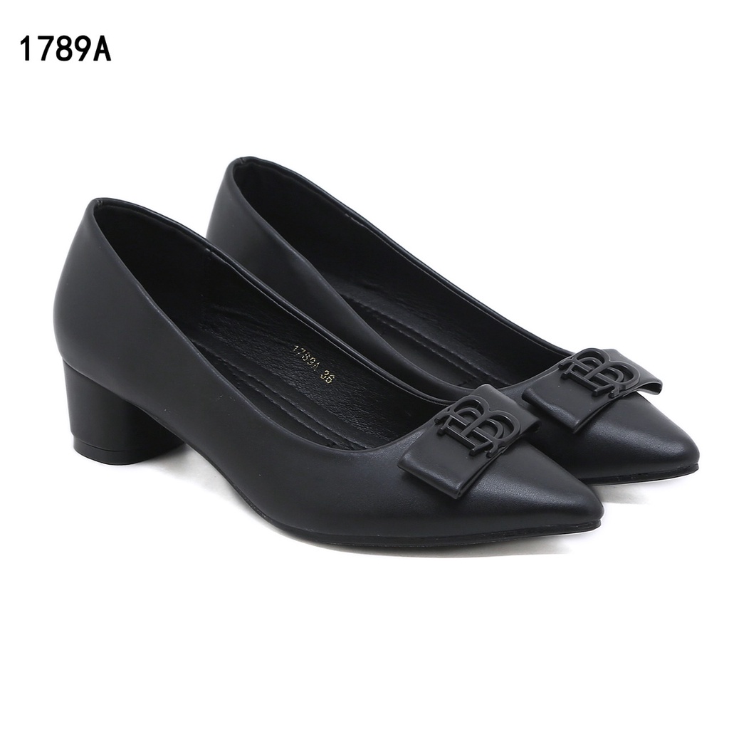 BO B-Logo Bow Block Heel Pumps 1789A