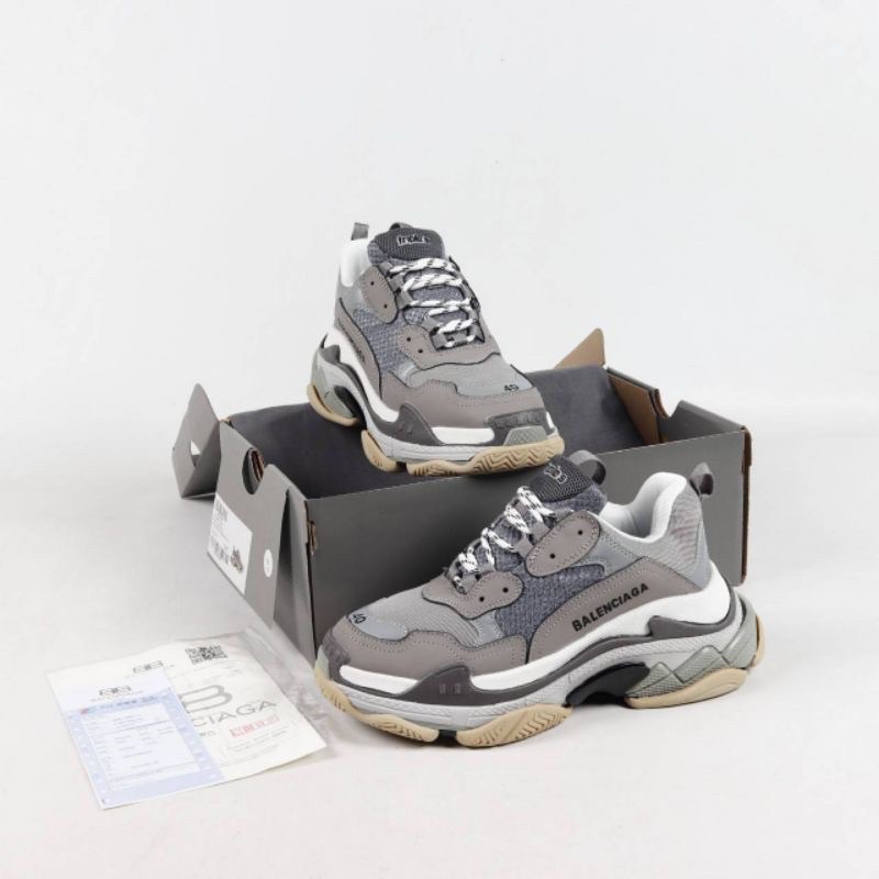 Balenciaga Triple S Grey