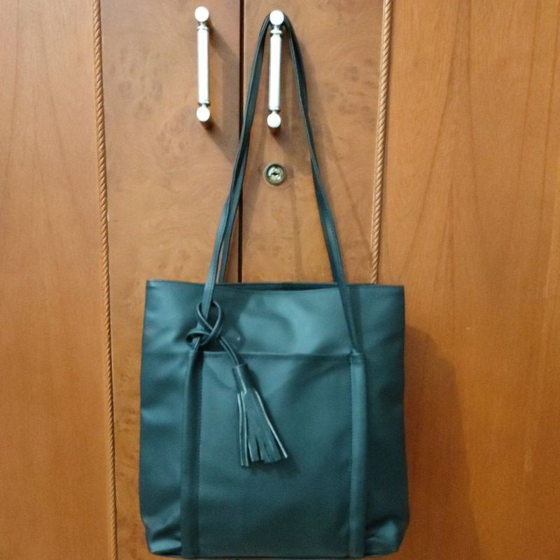 Tote Bag Wanita Simple Lily Bahan Kulit Sintetis Resleting