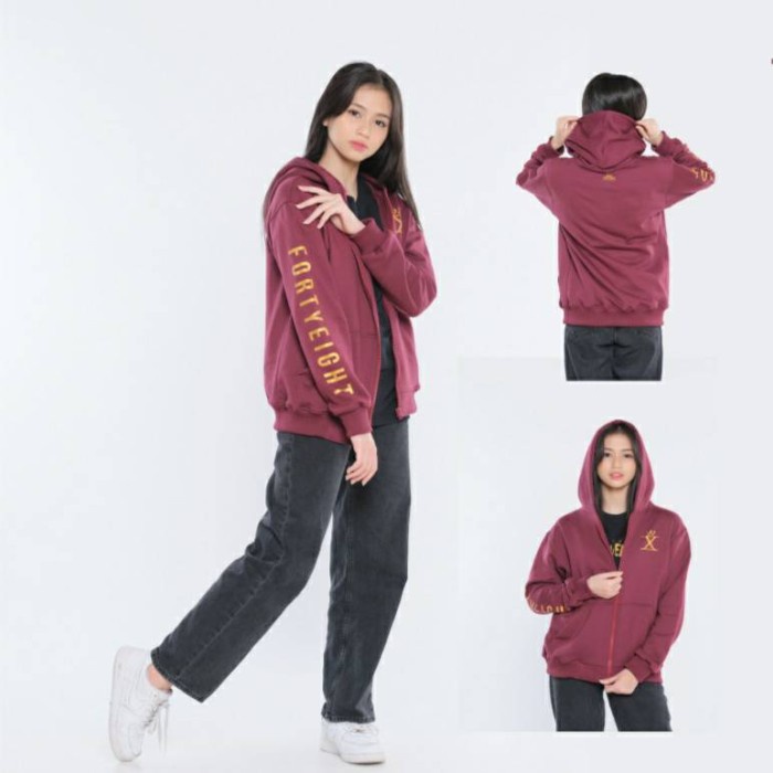 

JKT48 10TH ANNIVERSARY HOODIE ZIPPER MAROON