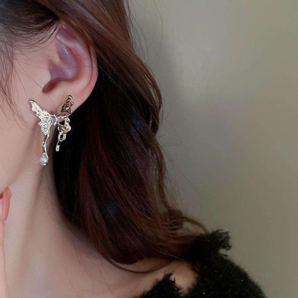 Mxbeauty Anting Wanita Pesta Perhiasan Kepribadian Mutiara Elegan Manis Indah Busur Telinga Stud