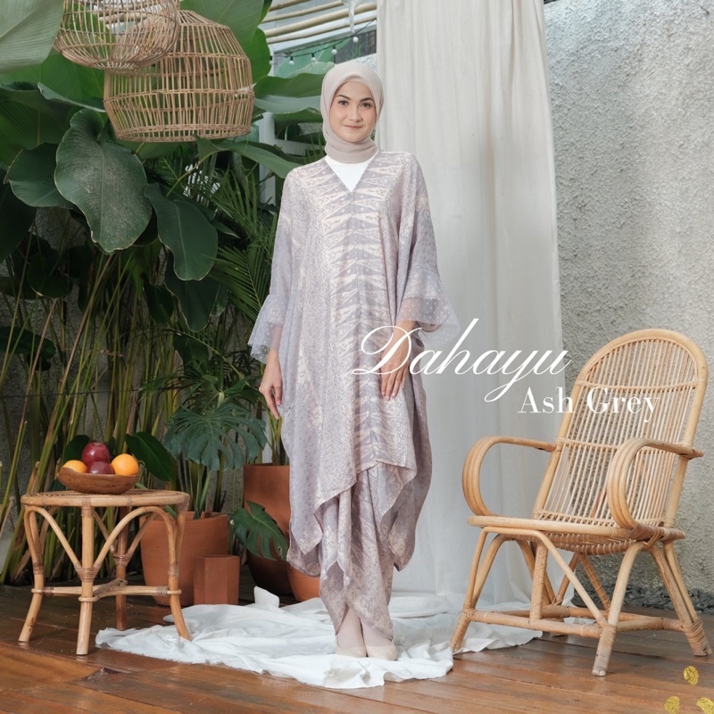 READY STOCK  VISCOSE Dahayu Kaftan Set Batik