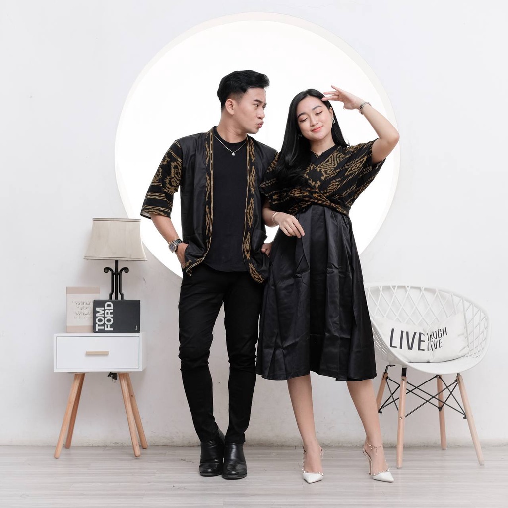 BLACK GOLD DRESS &amp; KIMONO PRIA COUPLE TENUN KEISHAN.ID