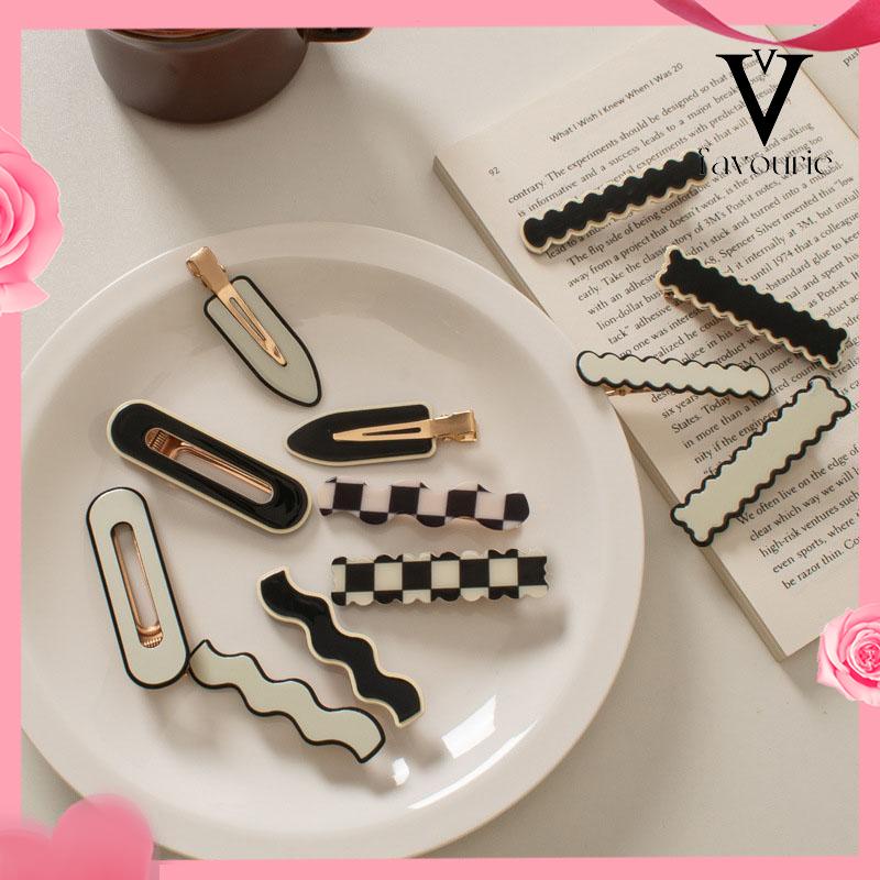 CODJepit Rambut Bentuk Papan Catur Warna Hitam Dan Putih Gaya Klasik Modern-FA