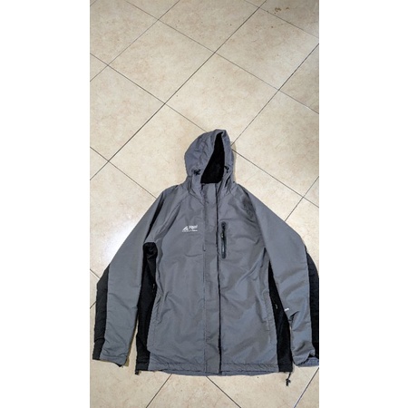 jaket outdoor arei sumbing