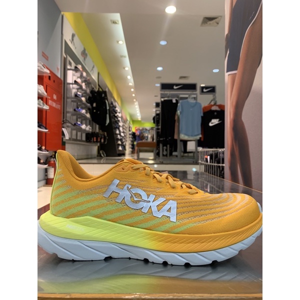 Hoka One One March 5 Sepatu Running Pria Original