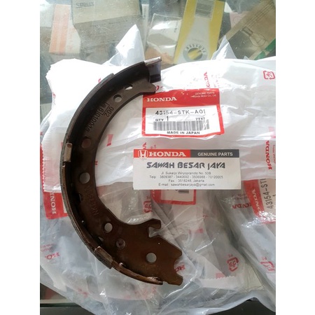 Parking Brake Shoe Atau Kampas Rem Tangan Honda Crv Re Rm Gen.3 Gen.4 2007 2008 2009 2010 2011 2012