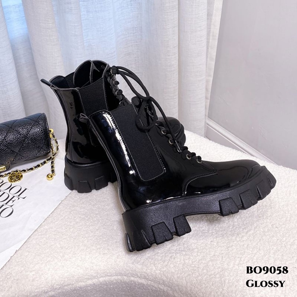 WYN SEPATU BOOTS PLATFORM STYLISH KOREA BO9058