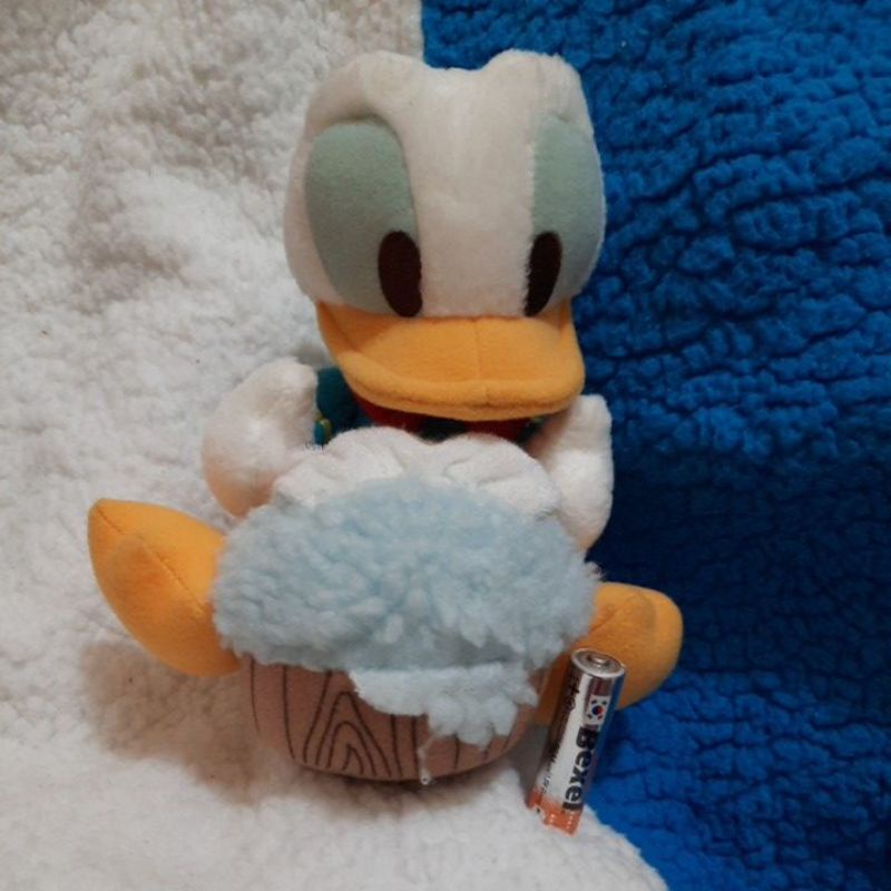 Boneka Donald Duck Cuci Baju Original Sega