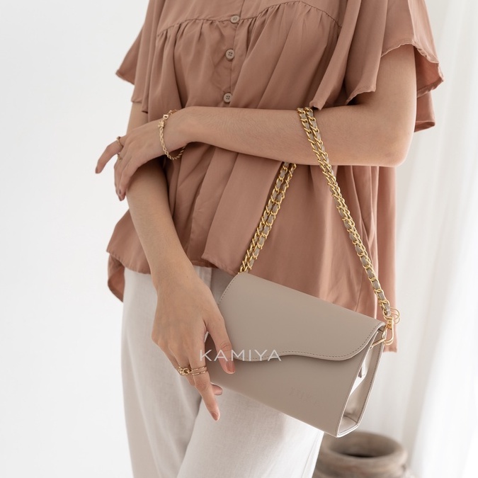 iuka Luzie Bag | Tas Selempang Wanita Ukuran Small | Shoulder Bag Wanita by Iuka