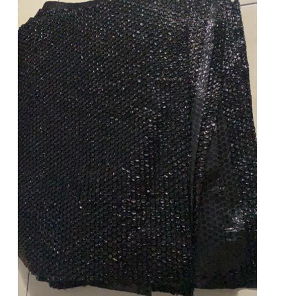 

ㅜ BUBLE WRAP HITAM /TAMBAHAN PACKING/PACKING AMAN ㅝ
