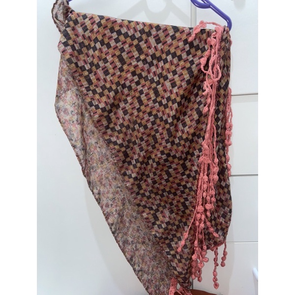 Preloved Hijab Motif